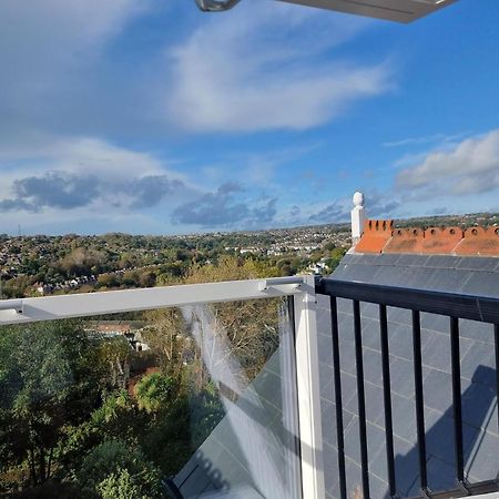 West Hill Retreat Seaview Balcony Chic Loft Studio & Free Parking Hastings Eksteriør bilde
