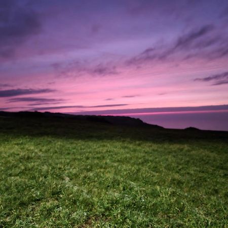 West Hill Retreat Seaview Balcony Chic Loft Studio & Free Parking Hastings Eksteriør bilde