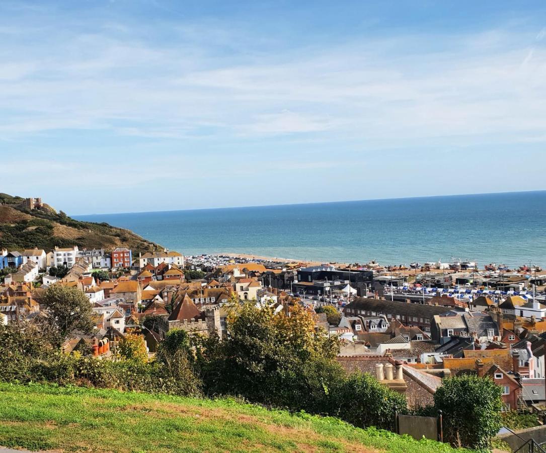 West Hill Retreat Seaview Balcony Chic Loft Studio & Free Parking Hastings Eksteriør bilde