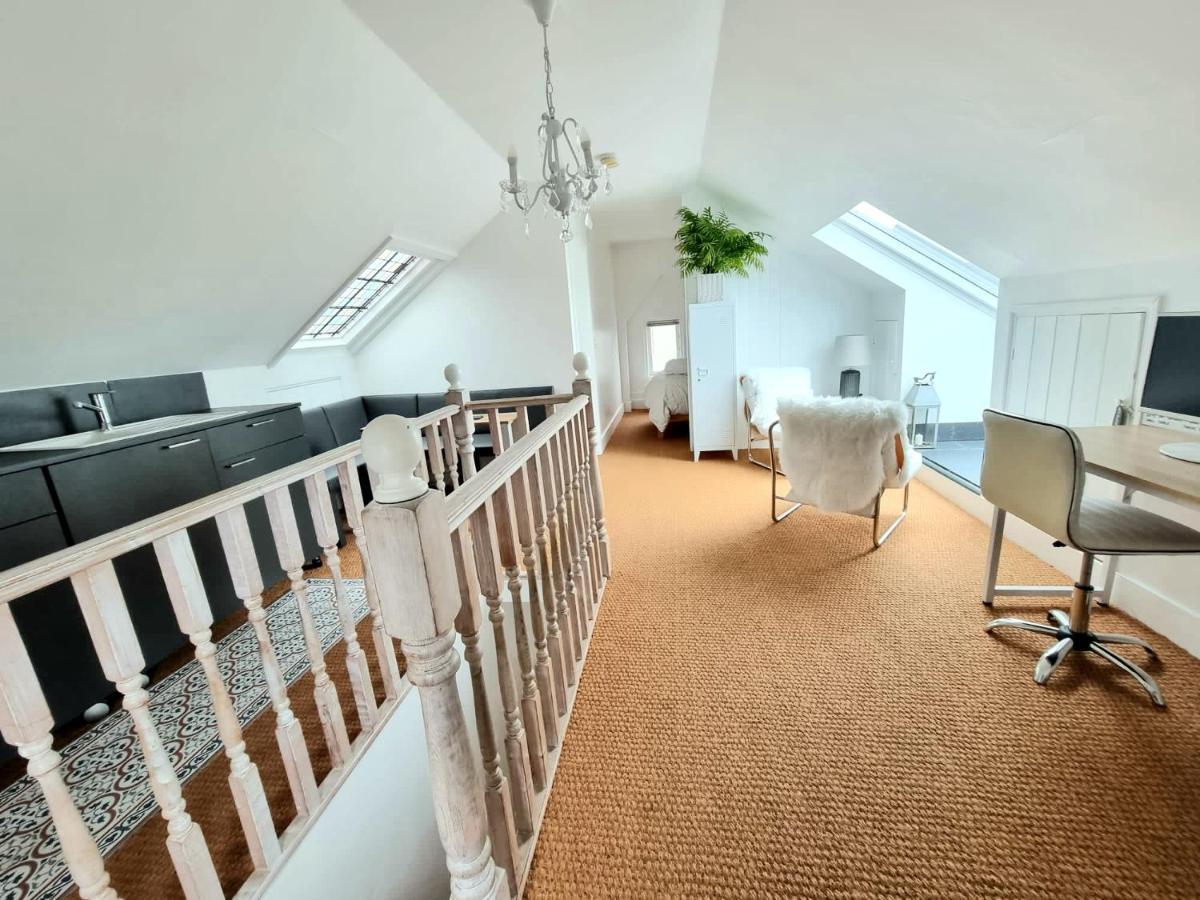 West Hill Retreat Seaview Balcony Chic Loft Studio & Free Parking Hastings Eksteriør bilde
